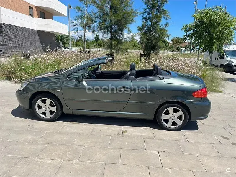 Käytetty Peugeot 307 143 HP (105 kW) 2005 Harmaa Farmari