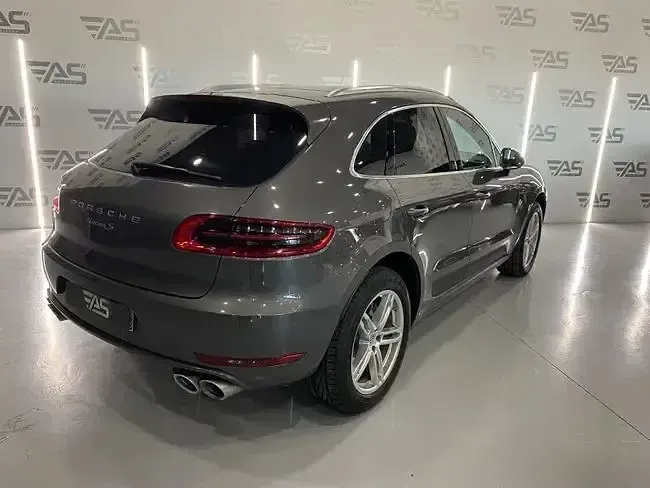 Usado Porsche Macan S 258 CV (189 kW) 2015 Gris / plata SUV