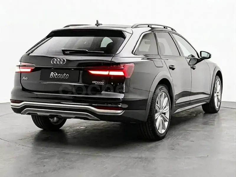 Usado Audi A6 Allroad Ambiente 340 CV (250 kW) 2021 Negro Familiar