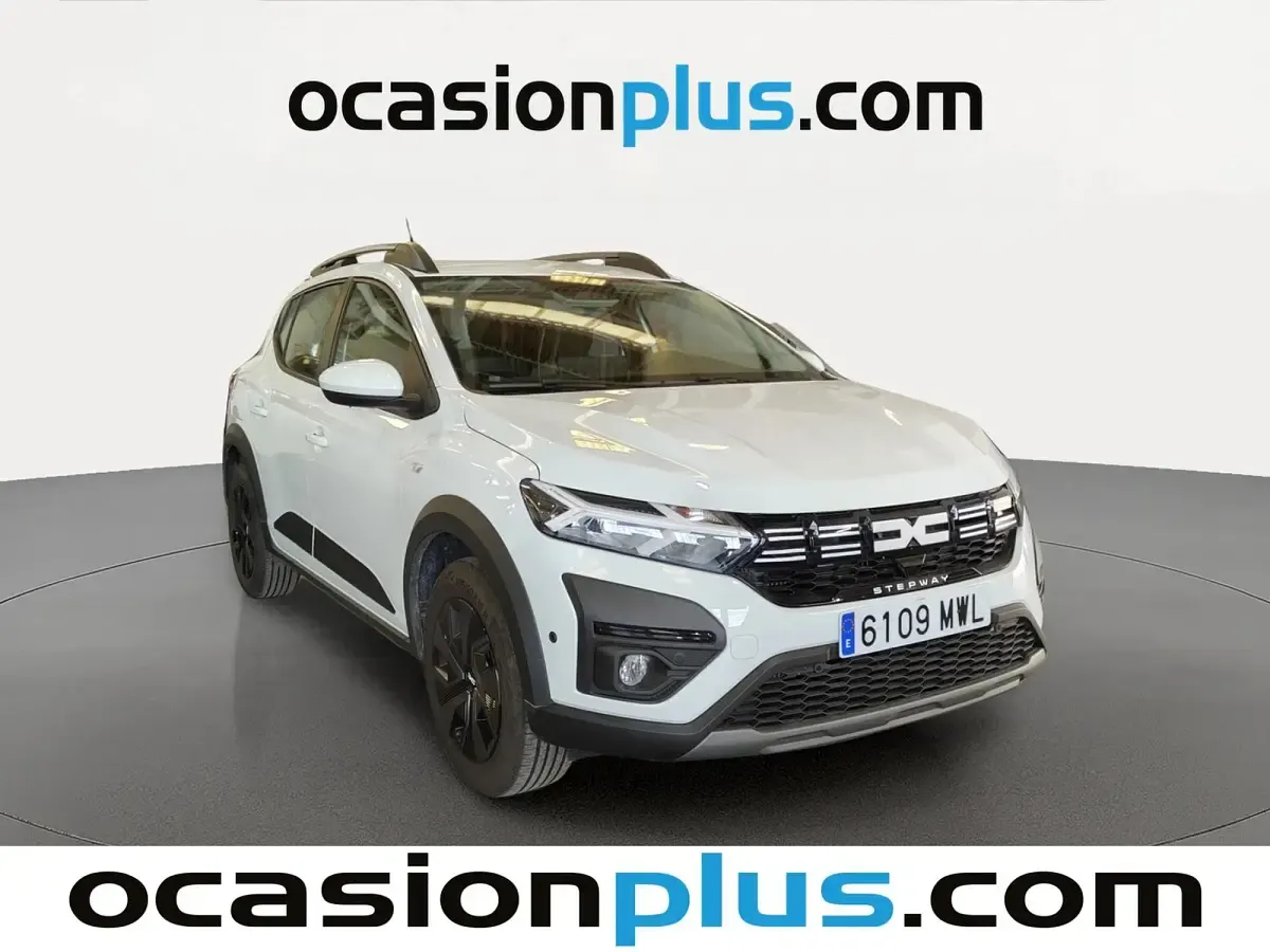 Usado Dacia Sandero Expression 91 CV (66 kW) 2024 Blanco Utilitario