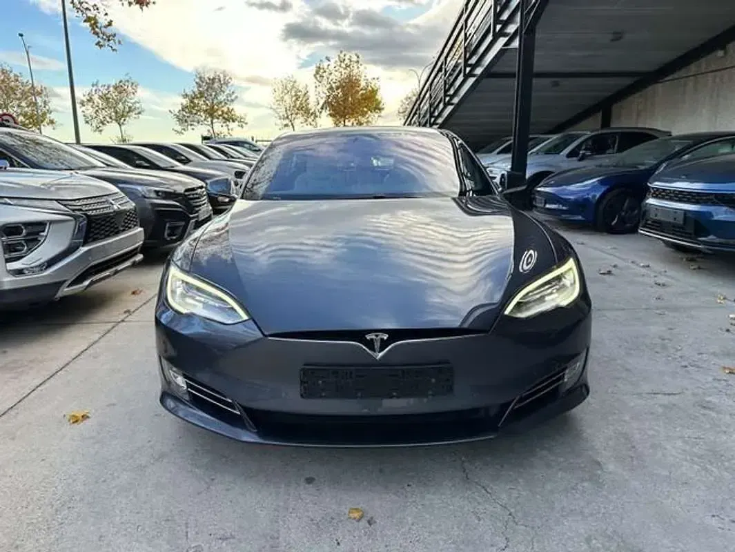 Usado Tesla Model S 448 kW (610 CV) 2019 Negro Utilitario