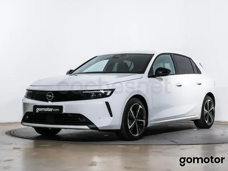 Nuevo Opel Astra Edition 110 CV (80 kW) 2025 Blanco Utilitario