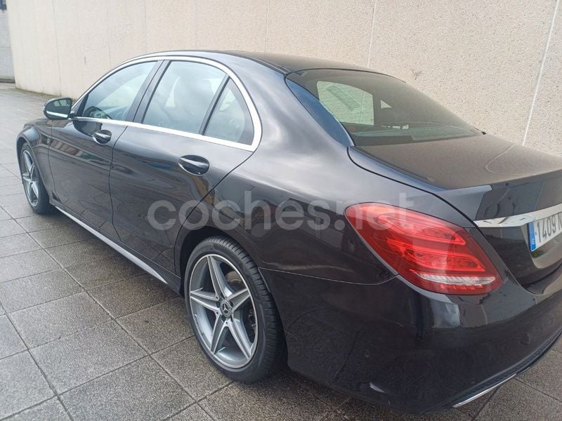 Usado Mercedes C220 194 CV (142 kW) 2018 Negro Berlina