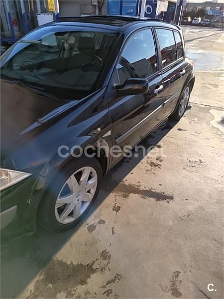 Usado Renault Mégane II Dynamique 110 CV (80 kW) 2007 Negro Berlina