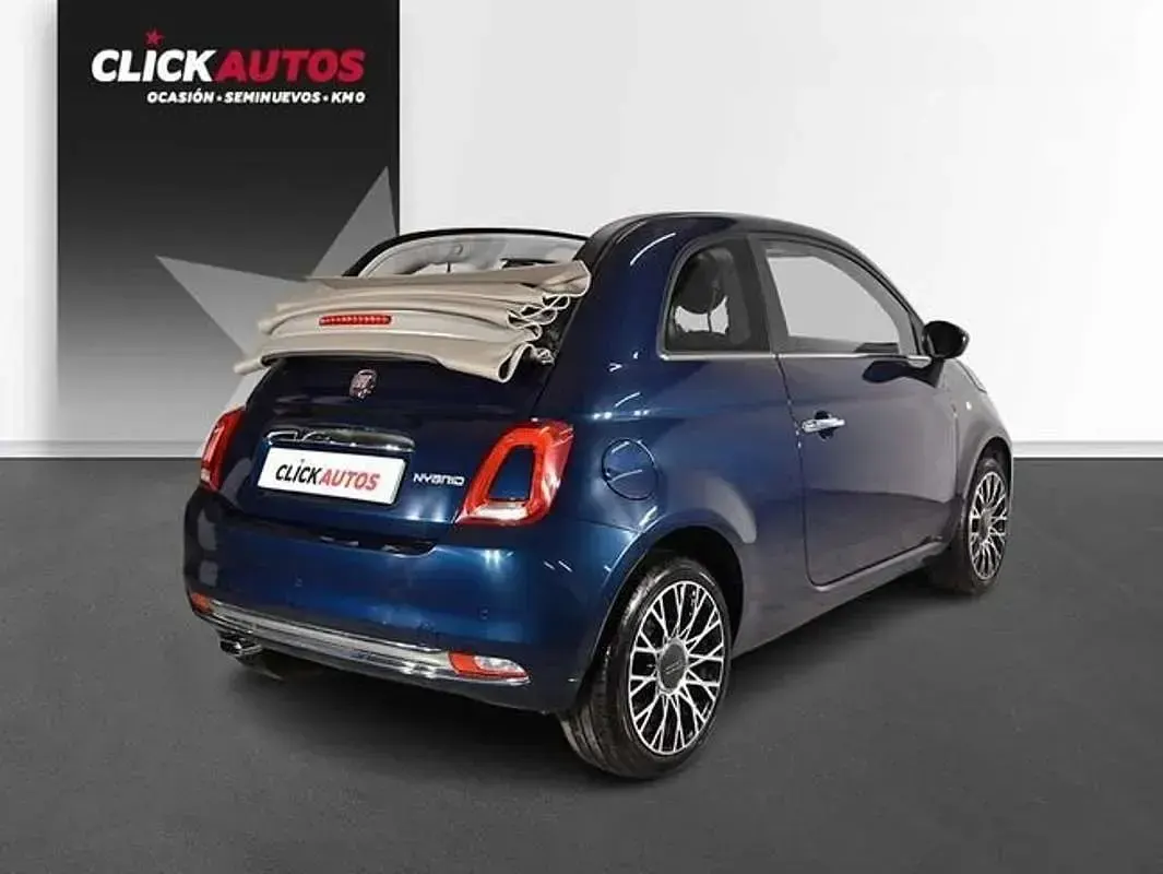 Usado Fiat 500 71 CV (52 kW) 2023 Azul Descapotable