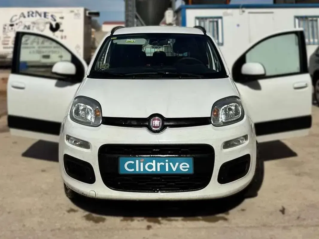 Begagnad Fiat Panda Lounge 75 HK (55 kW) 2016 Vit Halvkombi