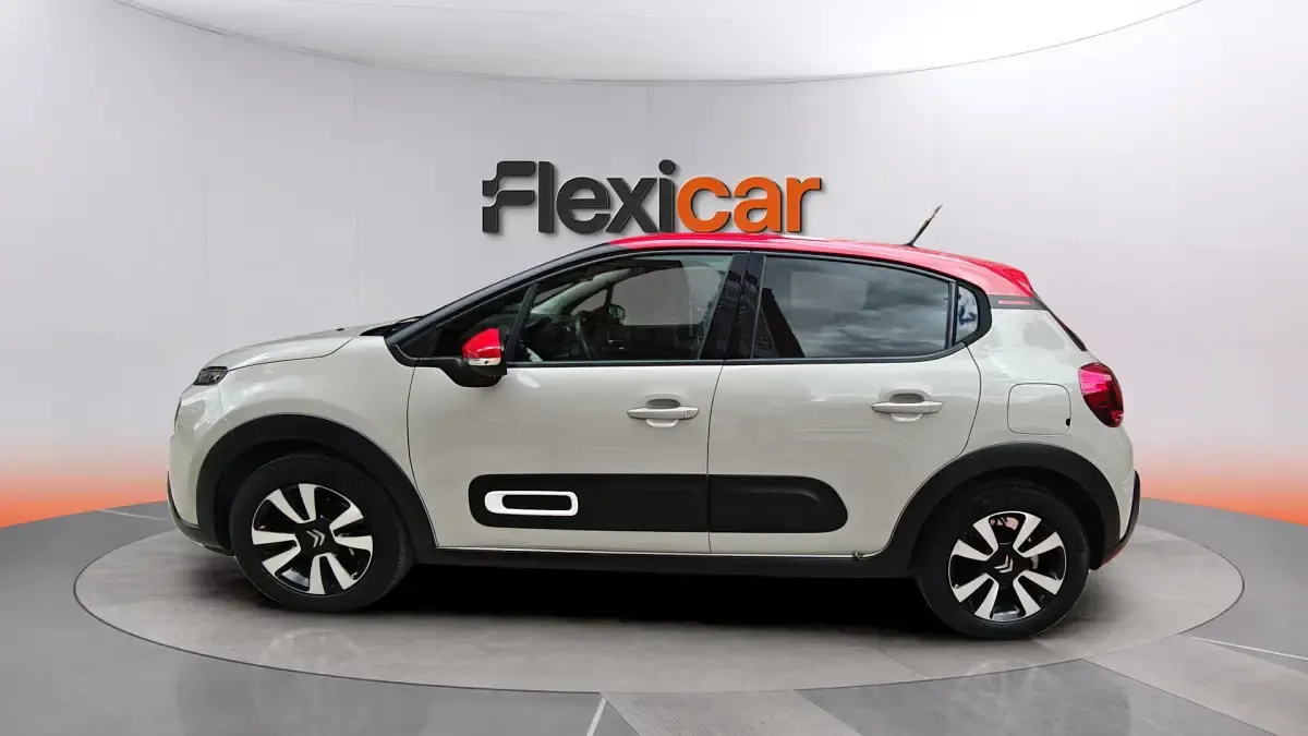 Usado Citroën C3 PureTech 110 CV (80 kW) 2023 Gris Utilitario