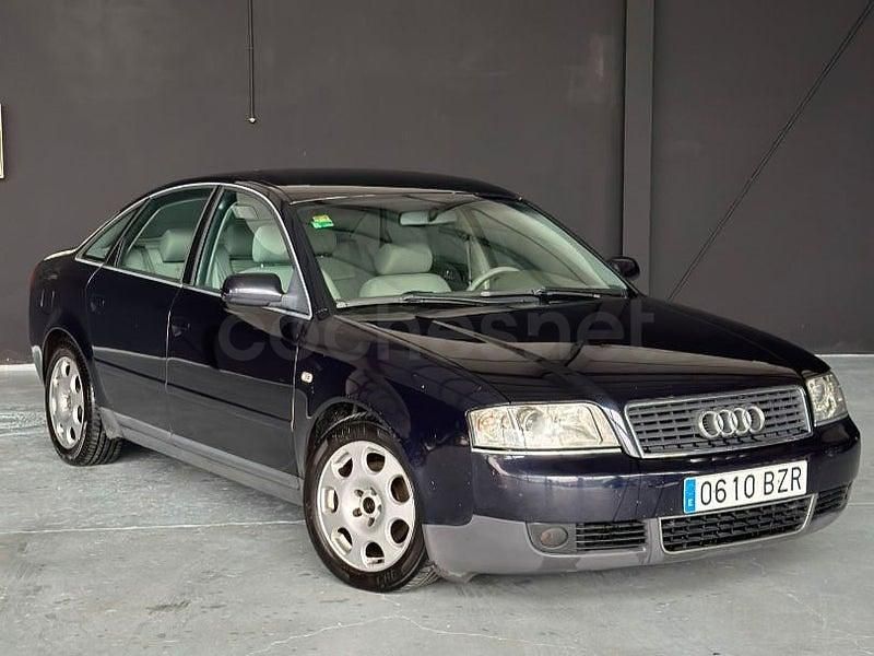 Usado Audi A6 Ambiente 130 CV (95 kW) 2002 Negro Berlina