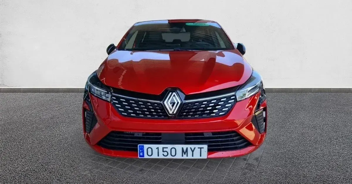Usado Renault Clio Techno 100 CV (73 kW) 2025 Utilitario