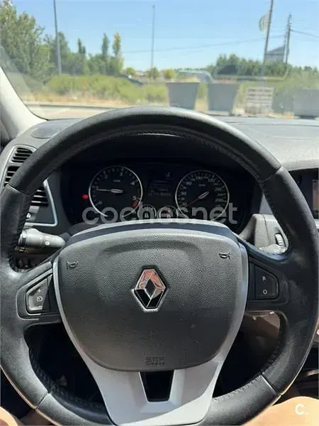 Usado Renault Laguna III Dynamique 110 CV (80 kW) 2012 Negro Berlina