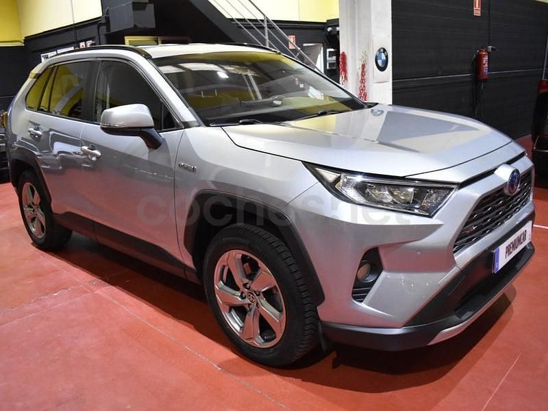 Usado Toyota RAV4 Hybrid Business Edition 218 CV (160 kW) 2020 Gris / plata SUV