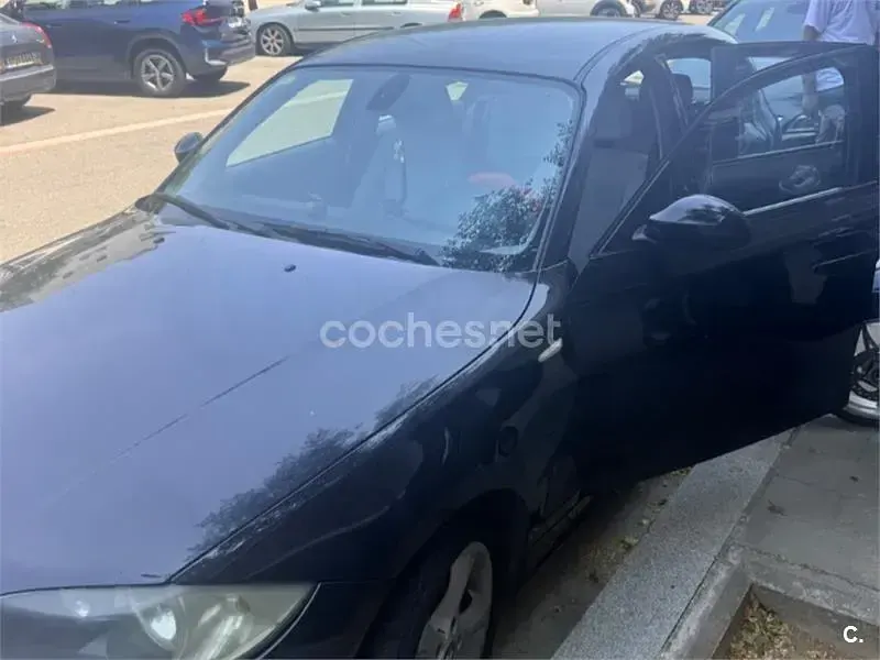 Usado BMW 116 115 CV (84 kW) 2007 Negro Utilitario