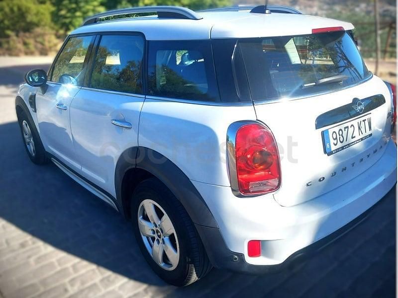 Usado Mini One Countryman 102 CV (75 kW) 2019 Blanco SUV