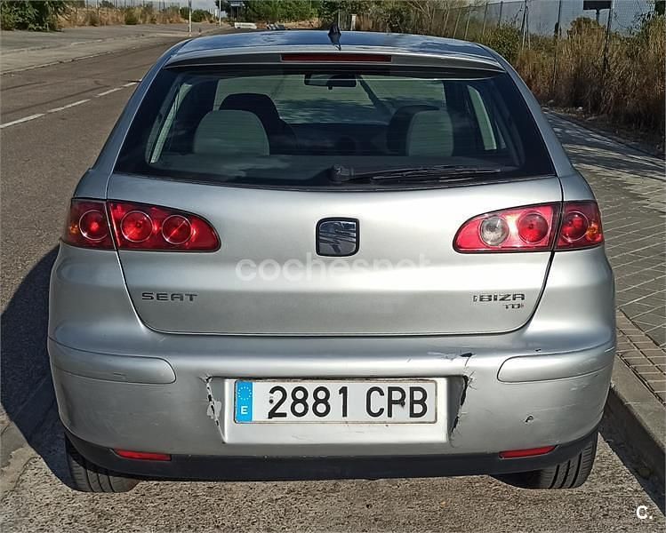 Begagnad Seat Ibiza 110 HK (80 kW) 2003 Grå Sedan