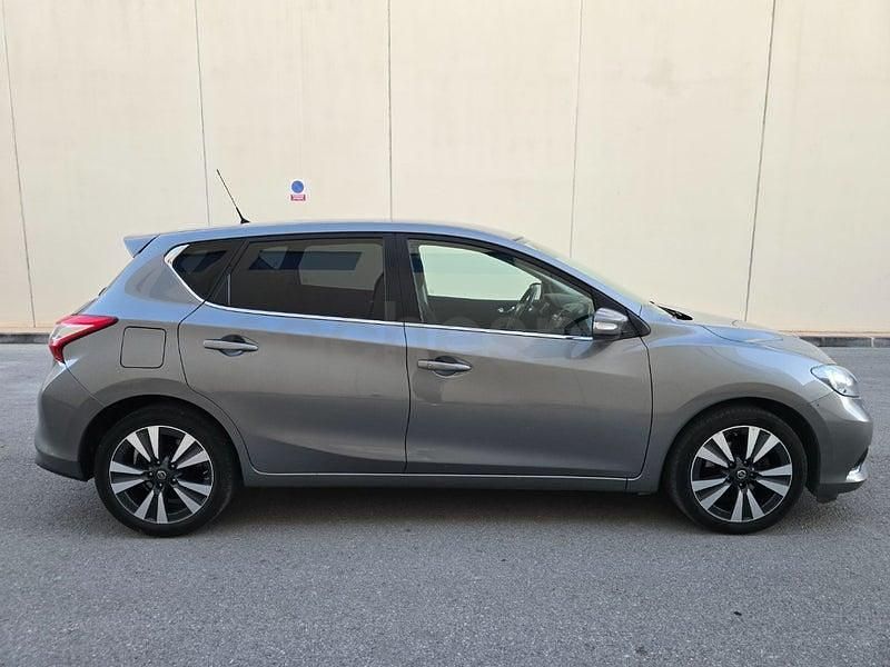 Usado Nissan Pulsar Tekna 110 CV (80 kW) 2015 Gris / plata Utilitario