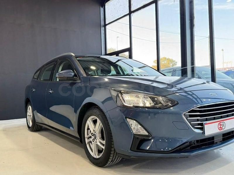 Usado Ford Focus Active 125 CV (91 kW) 2020 Azul Familiar