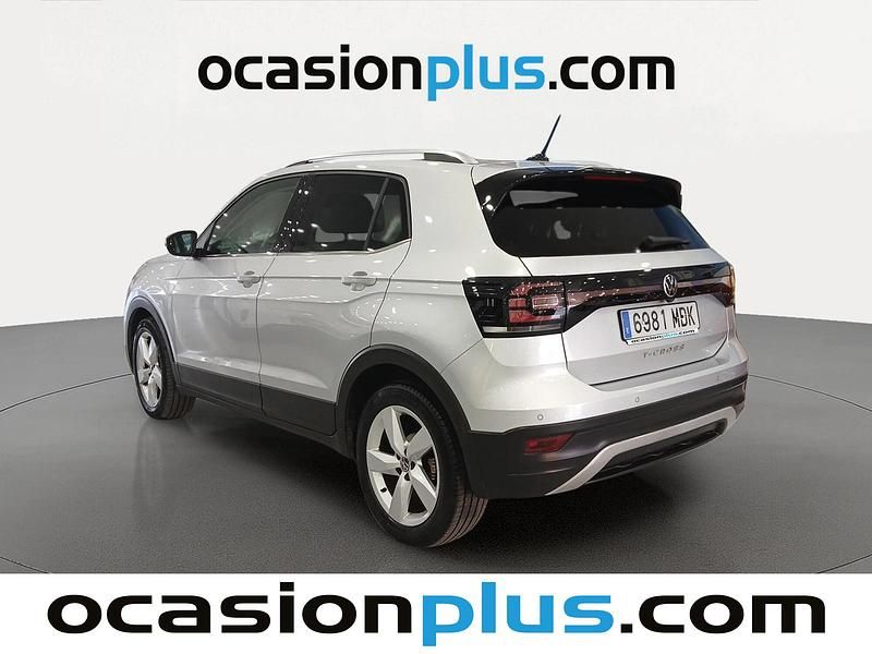 Usado VW T-Cross Sportline 110 CV (80 kW) 2023 Gris SUV