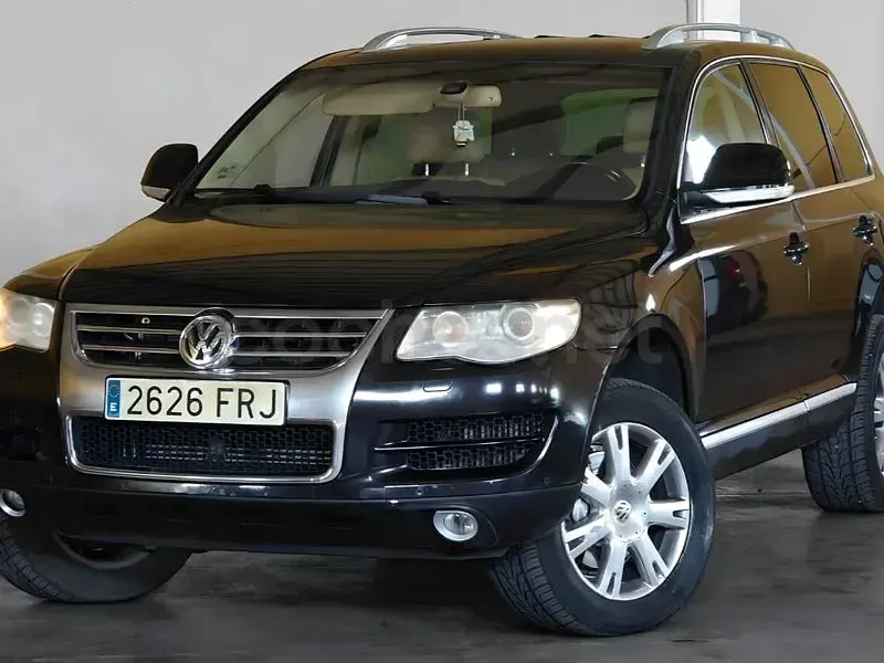 Usado VW Touareg 225 CV (165 kW) 2007 Negro SUV