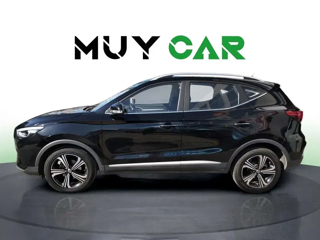 Usado MG ZS Comfort 106 CV (77 kW) 2022 Negro SUV