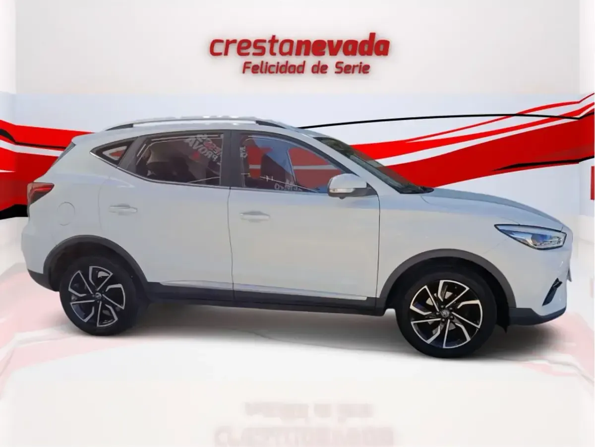 Usado MG ZS Luxury 106 CV (77 kW) 2023 Blanco SUV