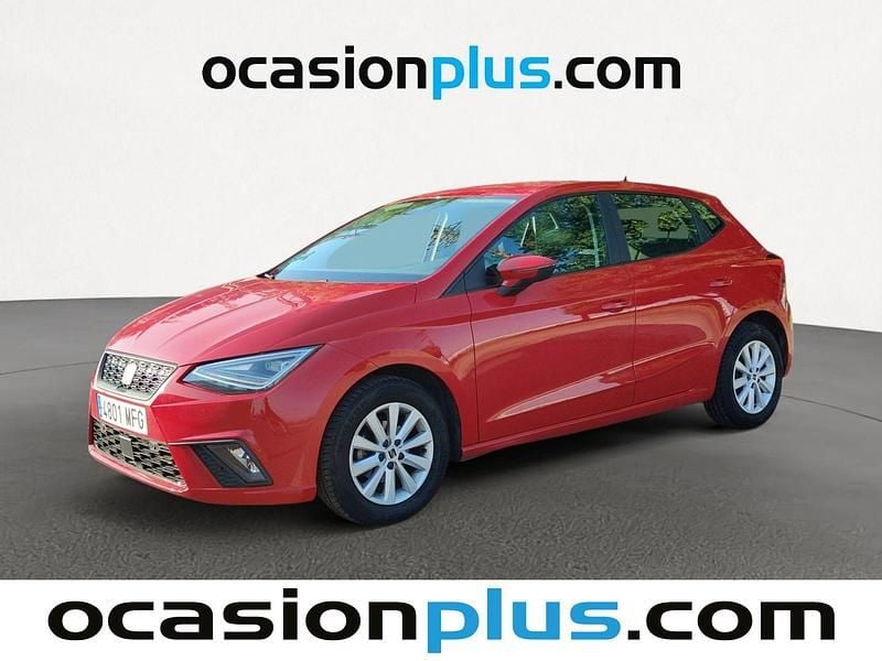 Usado Seat Ibiza Style 80 CV (58 kW) 2023 Rojo Utilitario