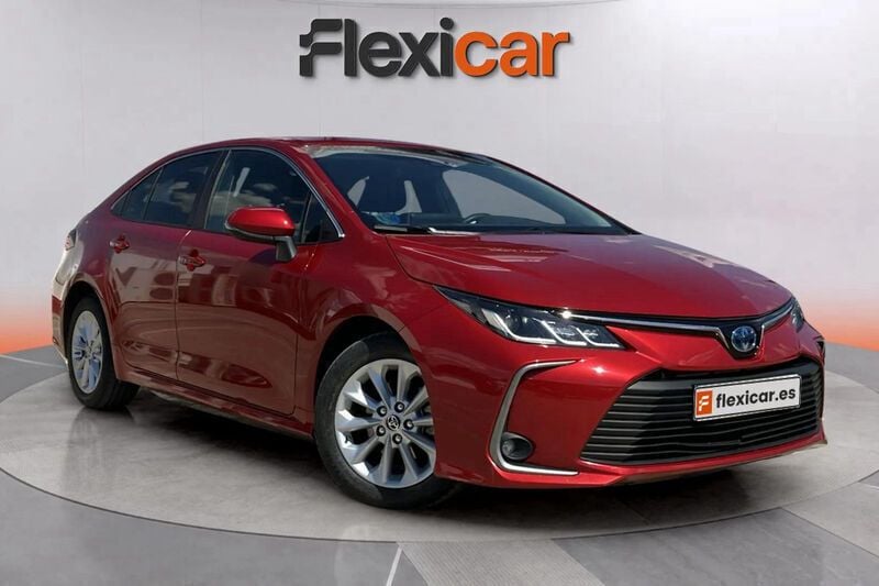 Rojo Usado 2022 Toyota Corolla Business Edition Berlina | 15.490 € (Super precio) - Imagen 1/4