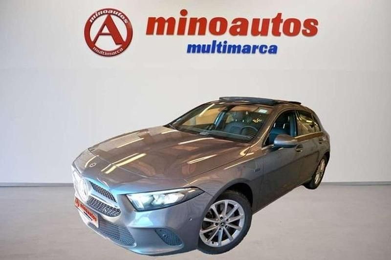 Usado Mercedes A220 218 CV (160 kW) 2021 Gris Utilitario