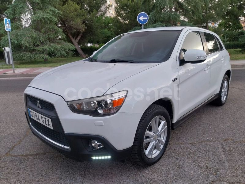 Blanco Usado 2010 Mitsubishi ASX SUV | 7800 € (Precio justo) - Imagen 1/4