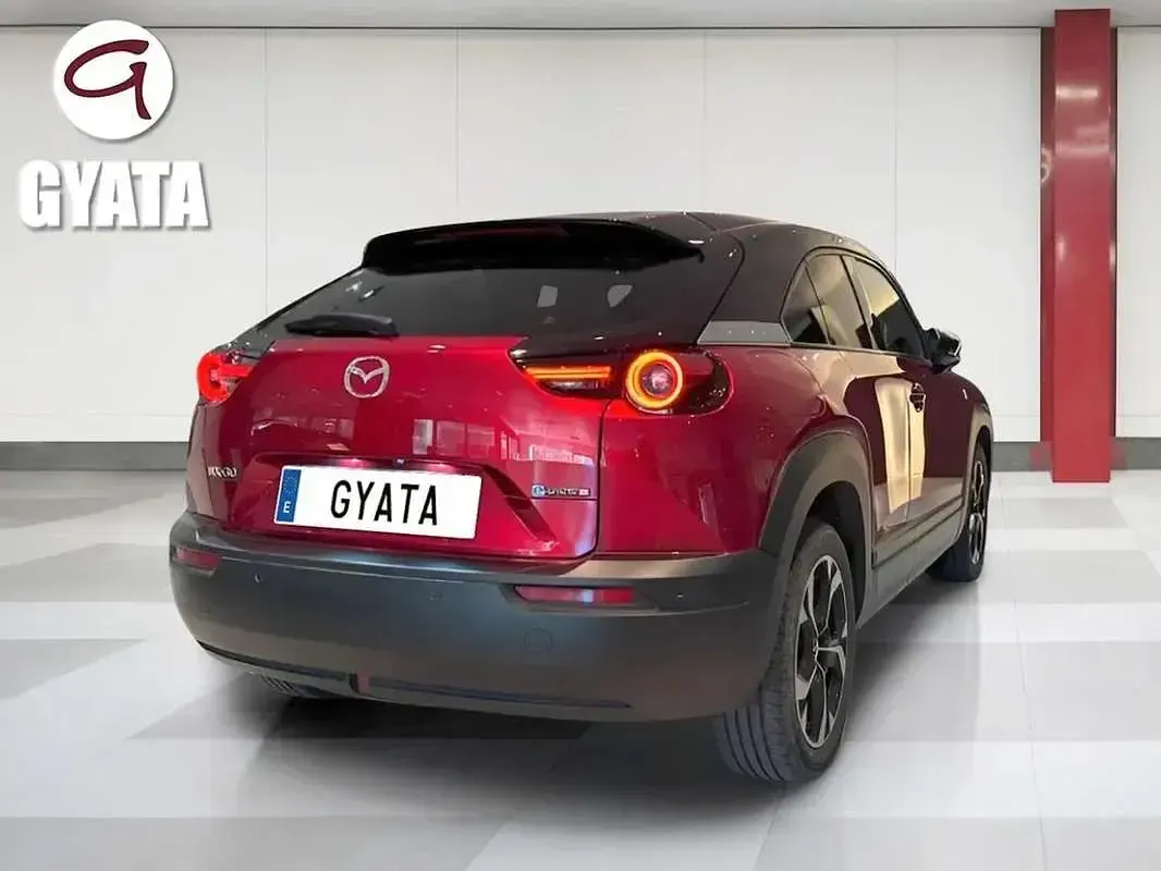 Usado Mazda MX30 Makoto 170 CV (125 kW) 2024 Rojo SUV