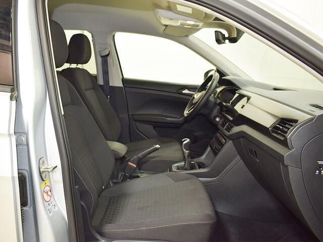 Usado VW T-Cross Advance 110 CV (80 kW) 2023 Gris SUV