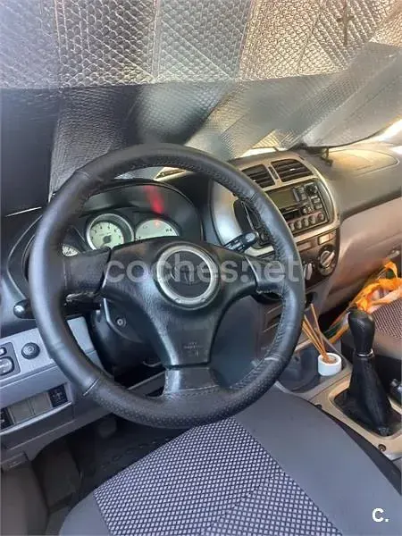 Usado Toyota RAV4 Luna 150 CV (110 kW) 2000 Gris / plata SUV
