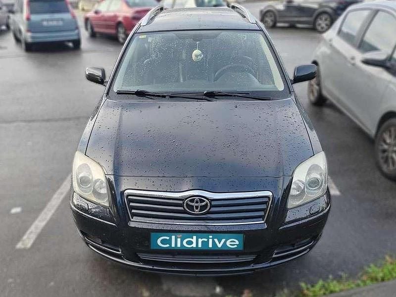 Usado Toyota Avensis Executive 150 CV (110 kW) 2005 Negro Berlina