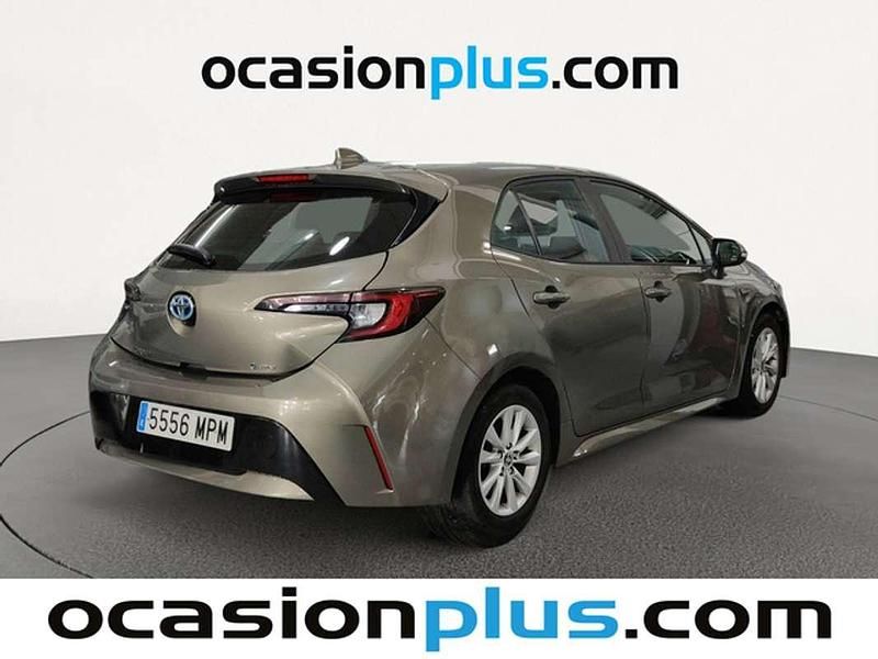 Usado Toyota Corolla Active 140 CV (102 kW) 2024 Marrón Utilitario