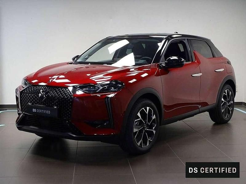 Rojo Usado 2023 DS Automobiles DS3 Crossback E-Tense Opera SUV | 23.300 € (Super precio) - Imagen 1/4