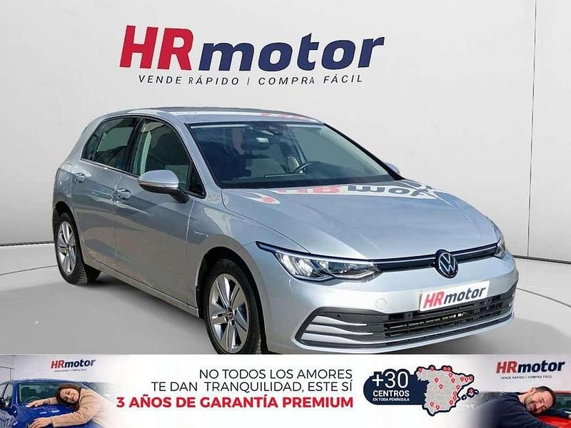Usado VW Golf VIII Life 111 CV (81 kW) 2024 Gris Utilitario