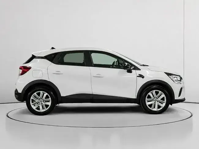 Usado Renault Captur Evolution 100 CV (73 kW) 2023 Blanco SUV