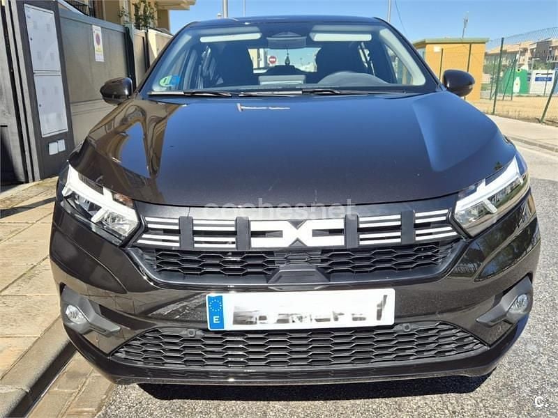 Begagnad Dacia Sandero Expression 101 HK (74 kW) 2025 Svart Sedan
