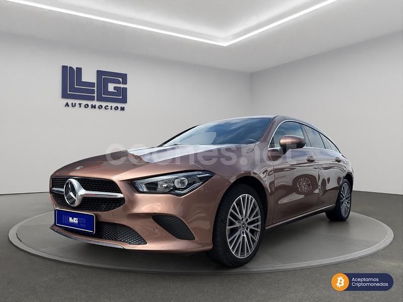 Beige Usado 2022 Mercedes CLA250e Shooting Brake Familiar | 27.990 € (Un poco caro) - Imagen 1/4
