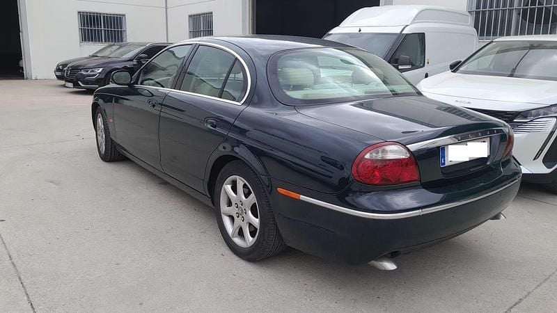 Usado Jaguar S-Type S 207 CV (152 kW) 2004 Azul Berlina