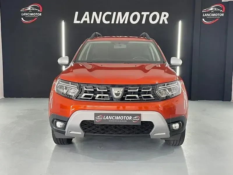 Usado Dacia Duster Prestige 115 CV (84 kW) 2019 Naranja SUV