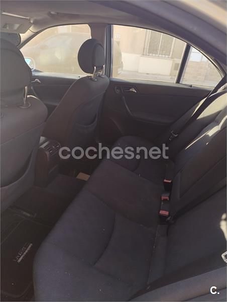 Gris / plata Usado 2001 Mercedes C220 Classic Berlina | 3200 € (Un poco caro) - Imagen 1/4