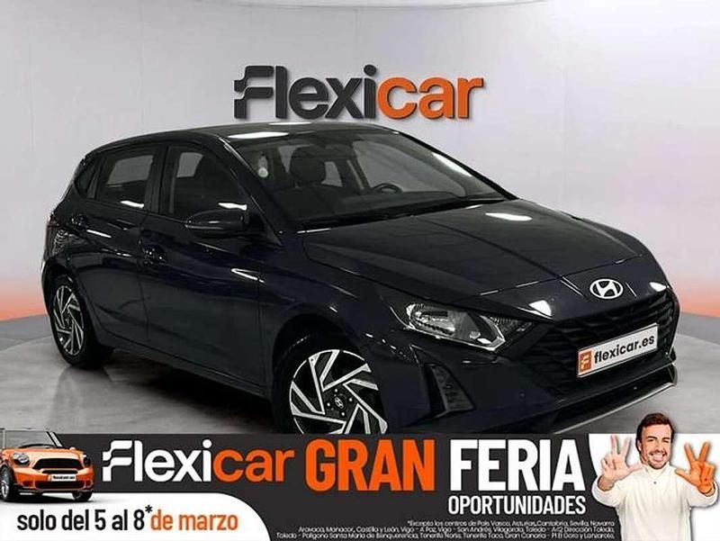 Usado Hyundai i20 84 CV (61 kW) 2024 Azul Utilitario