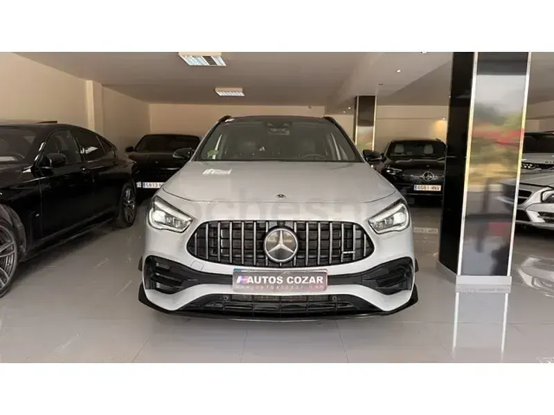 Usado Mercedes GLA45 AMG 421 CV (309 kW) 2021 Gris / plata SUV