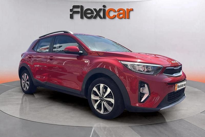 Rojo Usado 2022 Kia Stonic SUV | 13.990 € (Precio justo) - Imagen 1/4