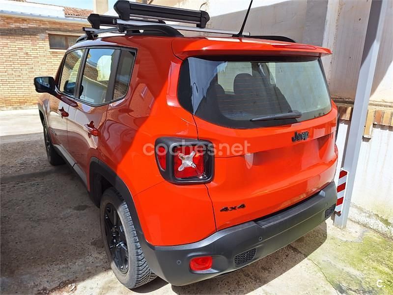 Usado Jeep Renegade 140 CV (102 kW) 2017 Naranja SUV