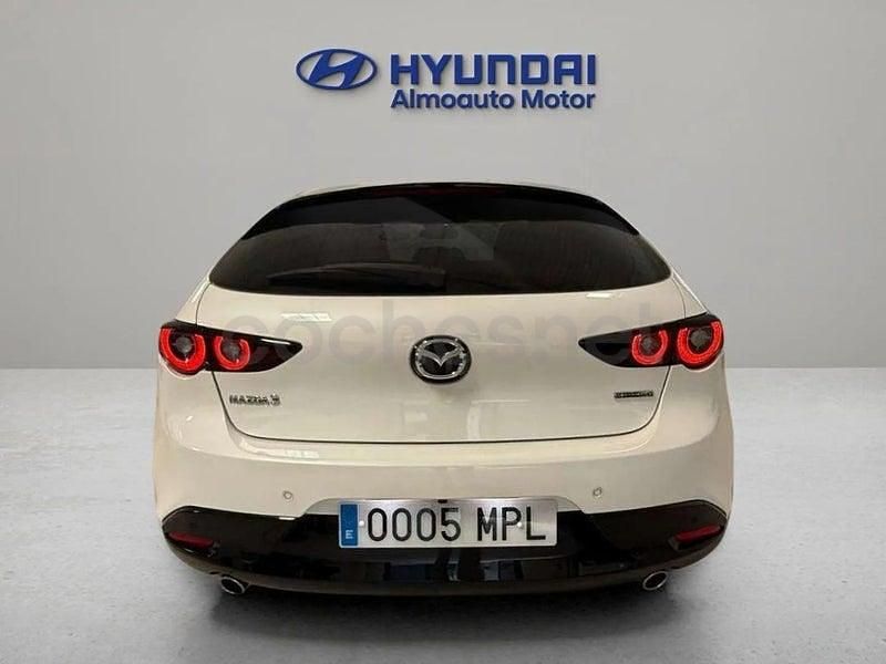 Usado Mazda 3 Exclusive-Line 150 HP (110 kW) 2024 Branco Sedan