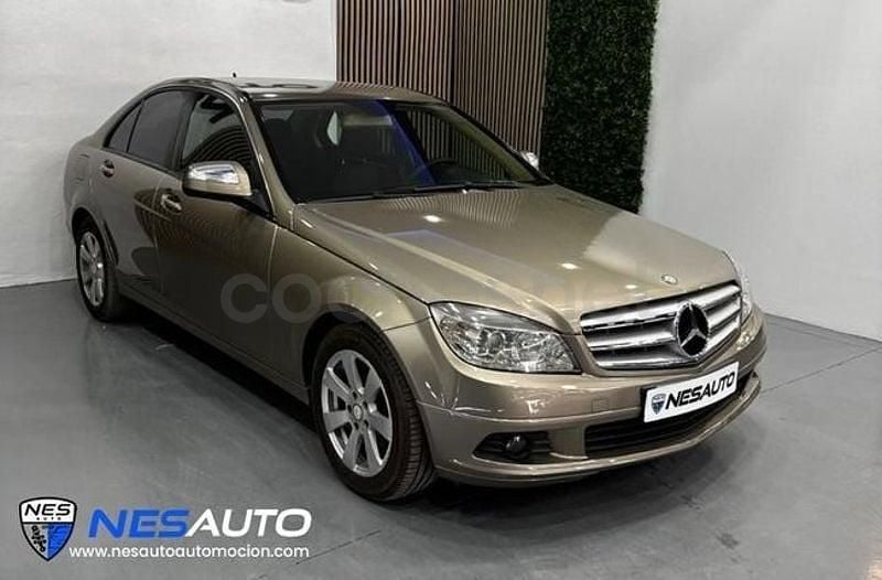 Usado Mercedes C180 Avantgarde 156 CV (114 kW) 2008 Marrón Berlina