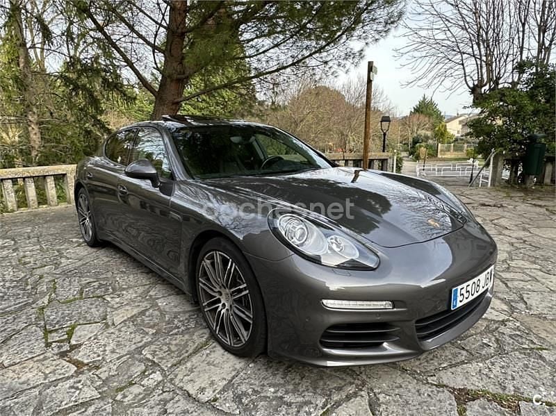 Usado Porsche Panamera 300 CV (220 kW) 2015 Marrón Utilitario