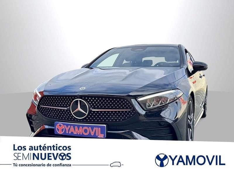 Usado Mercedes A200 Advanced 150 CV (110 kW) 2024 Negro Berlina