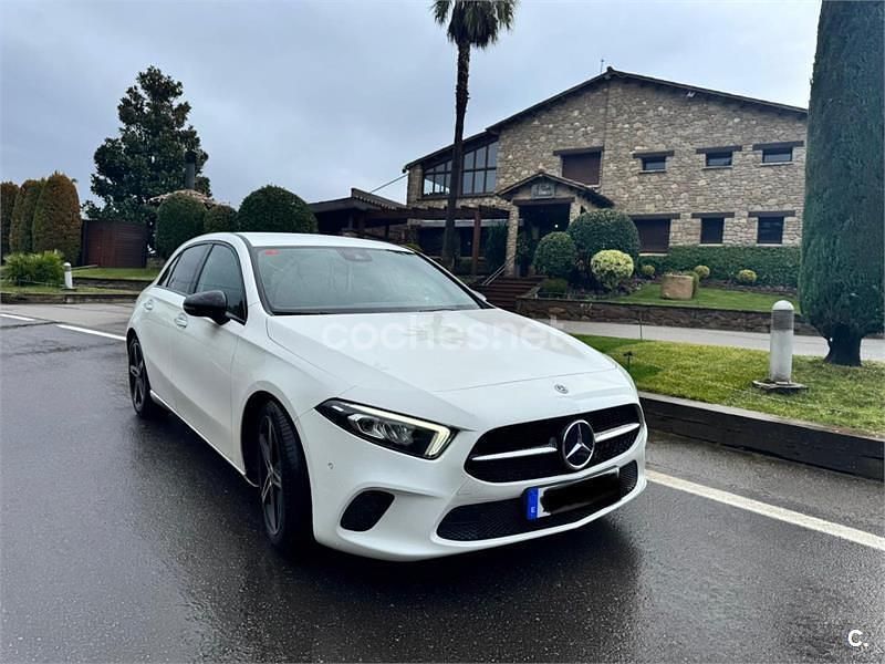 Usado Mercedes A180 109 CV (80 kW) 2018 Blanco Berlina